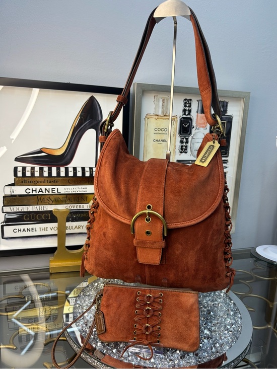 Coach Handbags - Coach 2003 vintage Soho Suede Braided Flap Shoulder Bag w/matching wristlet EUC